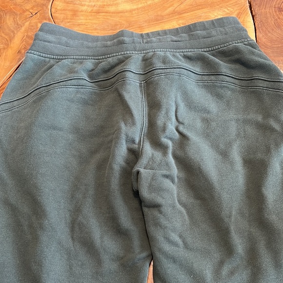 Lululemon warm down joggers - Picture 4 of 5